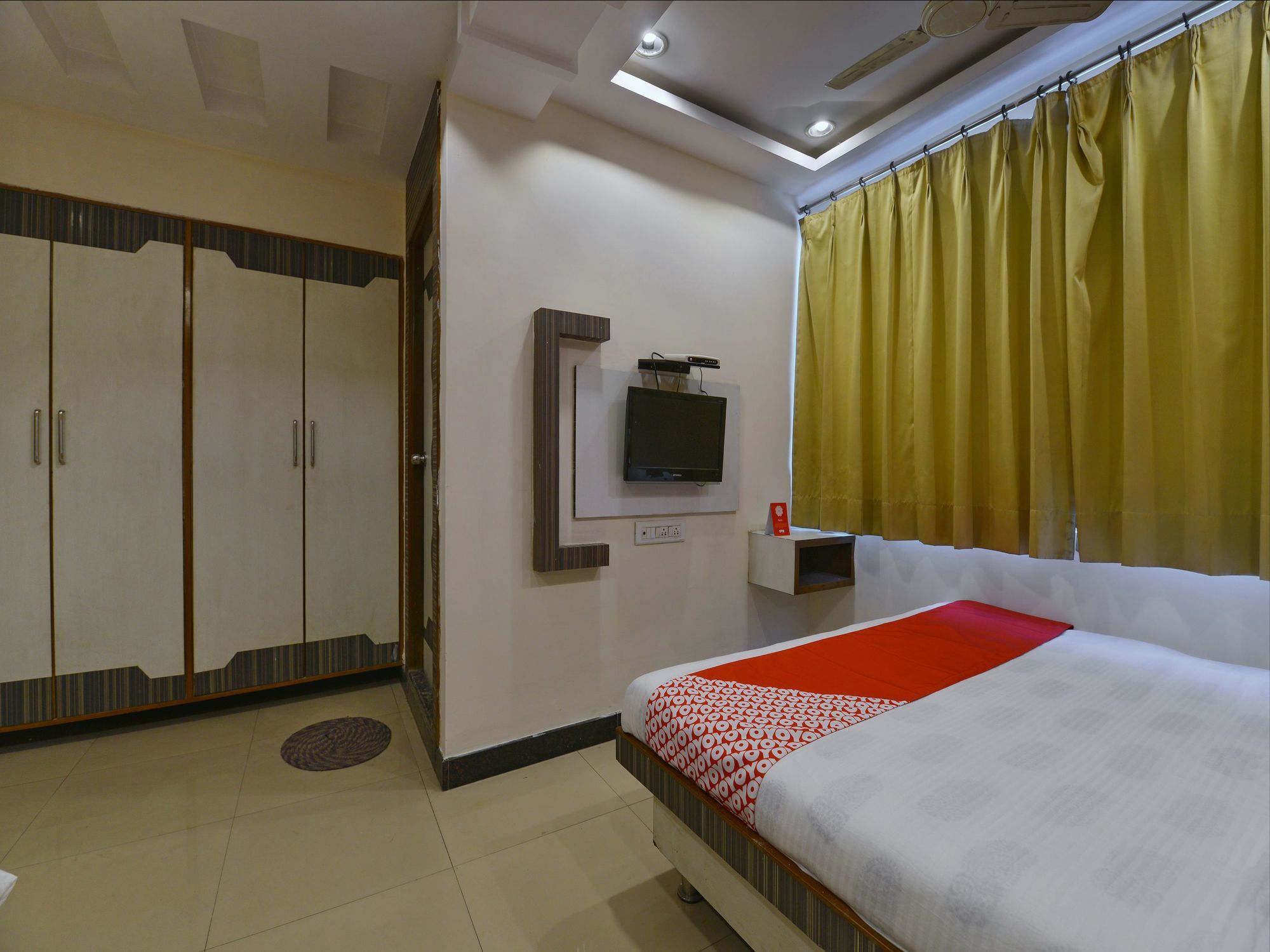 Oyo 13346 Hotel A R Ganpati Plaza Jodhpur  Eksteriør billede